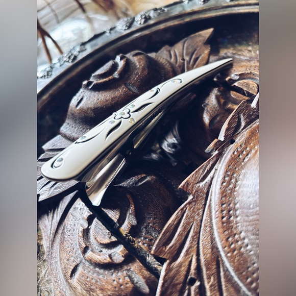 Hair Clip Enamel Base & Iridescent Stones - Picture 11 of 13